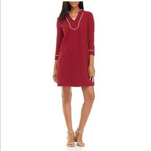 Crown & Ivy™
Three-Quarter Sleeve Dress